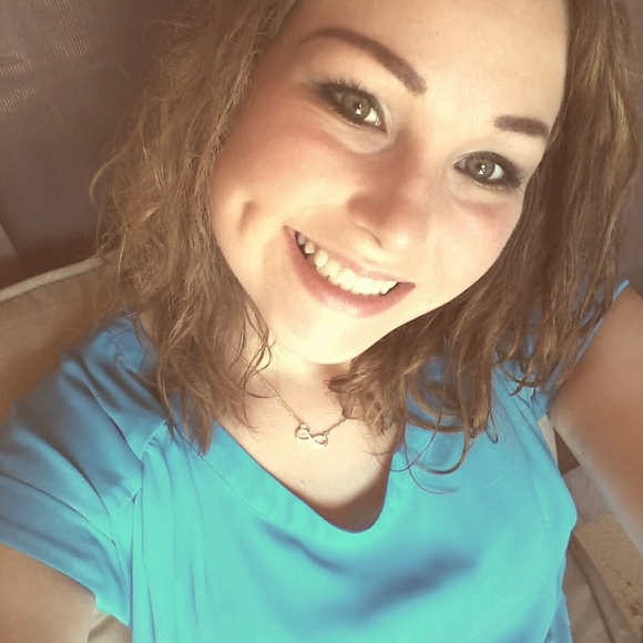 Meet your Posher, Tammy Gullick - Picture 4 of 8